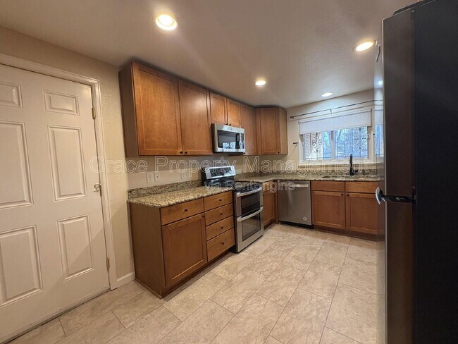 Foto del edificio - 3183 Vaughn St