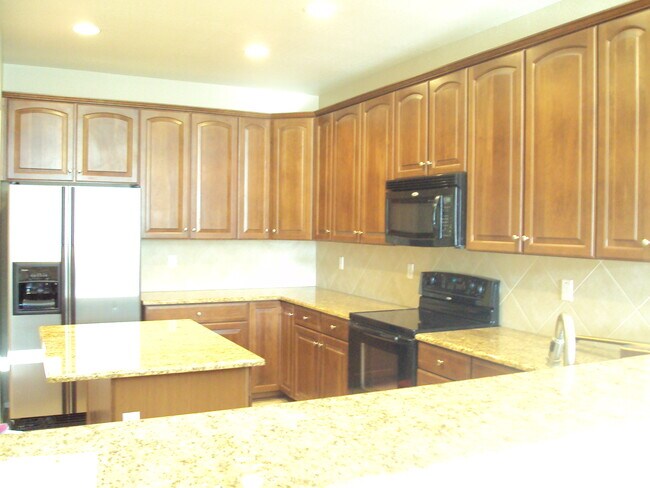 Foto del edificio - 6841 W Carson Rd