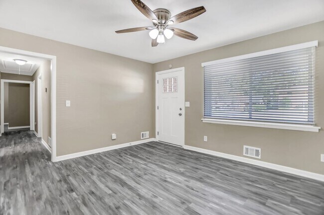 Building Photo - 2173 Galway Ln
