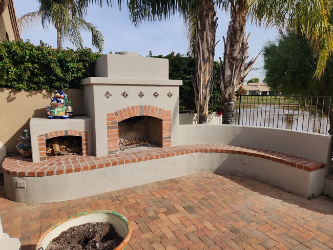 Building Photo - 8157 E Cortez Dr