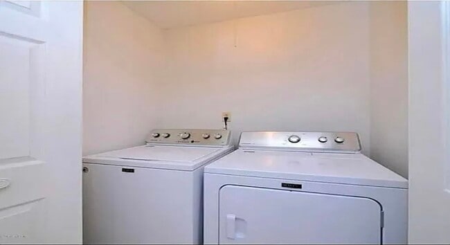 Building Photo - 280 Bosco Blvd