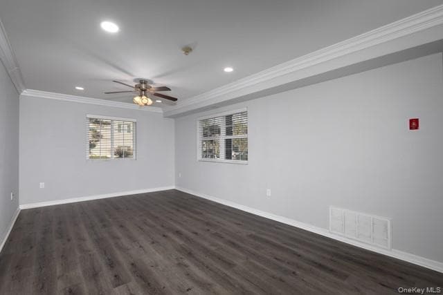 Foto del edificio - 157 Lake Pointe Ct