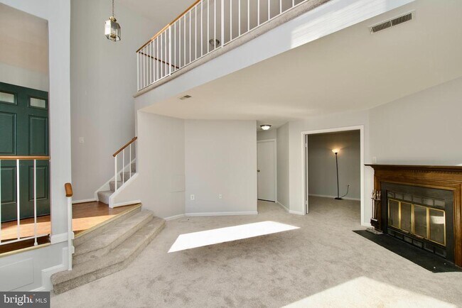 Building Photo - 7517 Belle Grae Dr