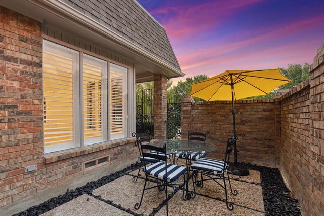 Foto del edificio - 10541 Berry Knoll Dr