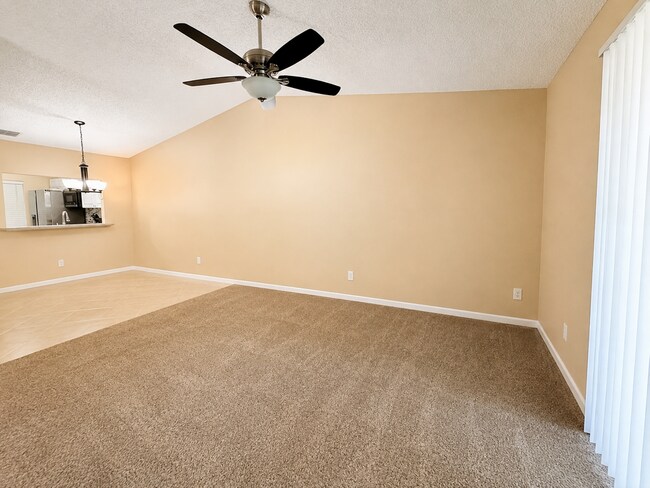 Foto del edificio - 1435 Millstream Ln