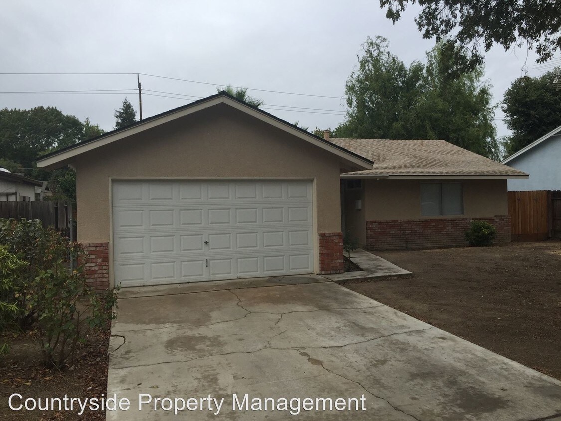 Primary Photo - 2613 Campbell Ln