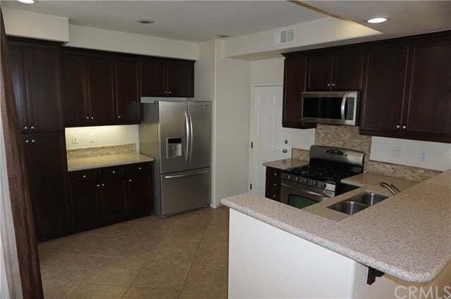 Building Photo - 15219 Kensington Park Dr
