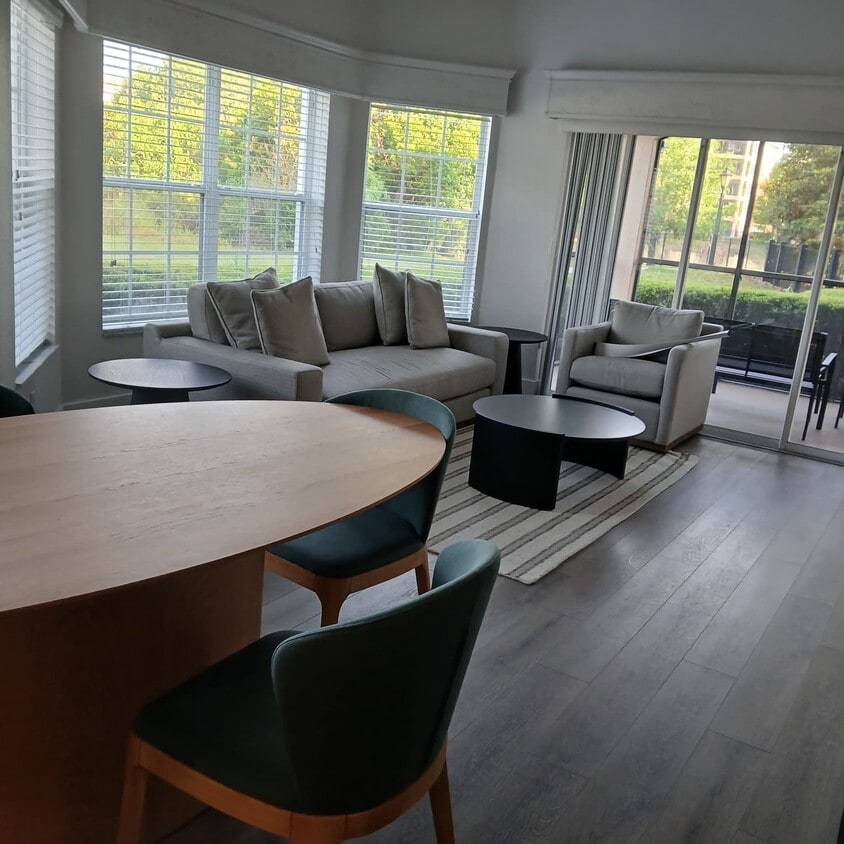 Photo - 8601 Worldquest Blvd (Orlando, FL)