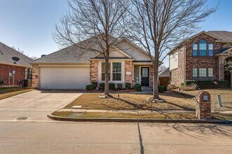 Building Photo - 5113 Bear Valley Dr