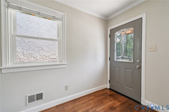 Foto del edificio - 4802 Patterson Ave
