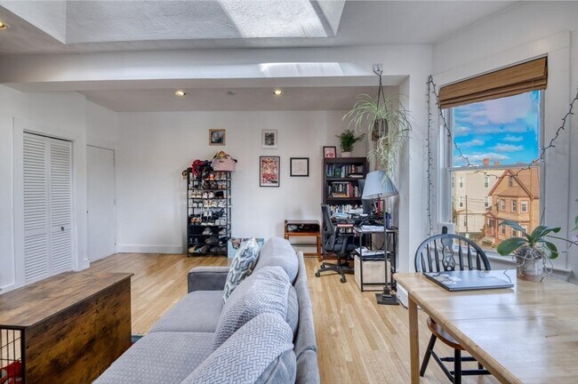 Foto del edificio - 258 Hampshire St