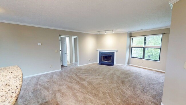 Foto del edificio - 5321 Stonemeadow Ave