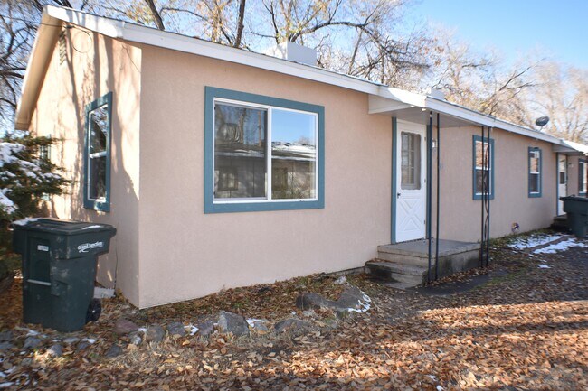 Building Photo - 940 Santa Clara Ave