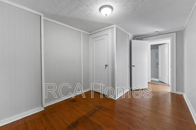 Foto del edificio - 903 N Tuxedo St