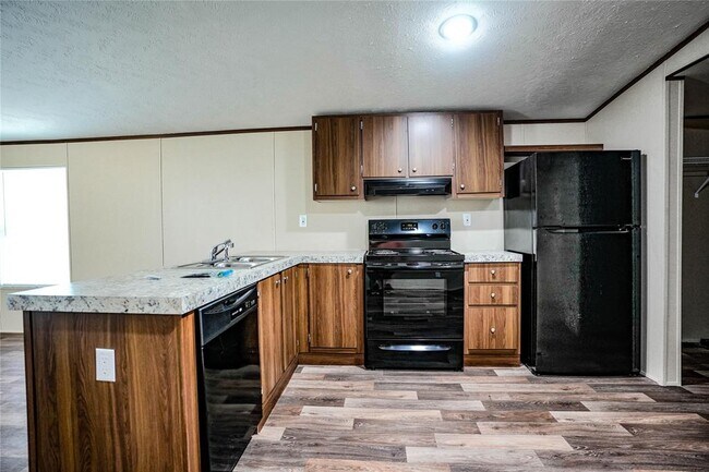 Building Photo - 293 W Lone Oak Rd
