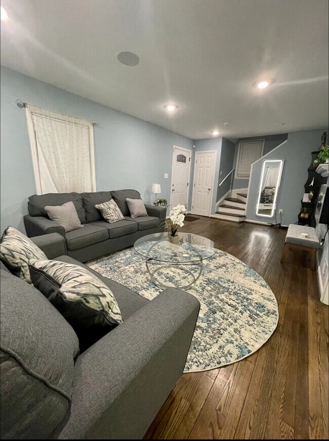 Foto del edificio - 5104 Oakland Way