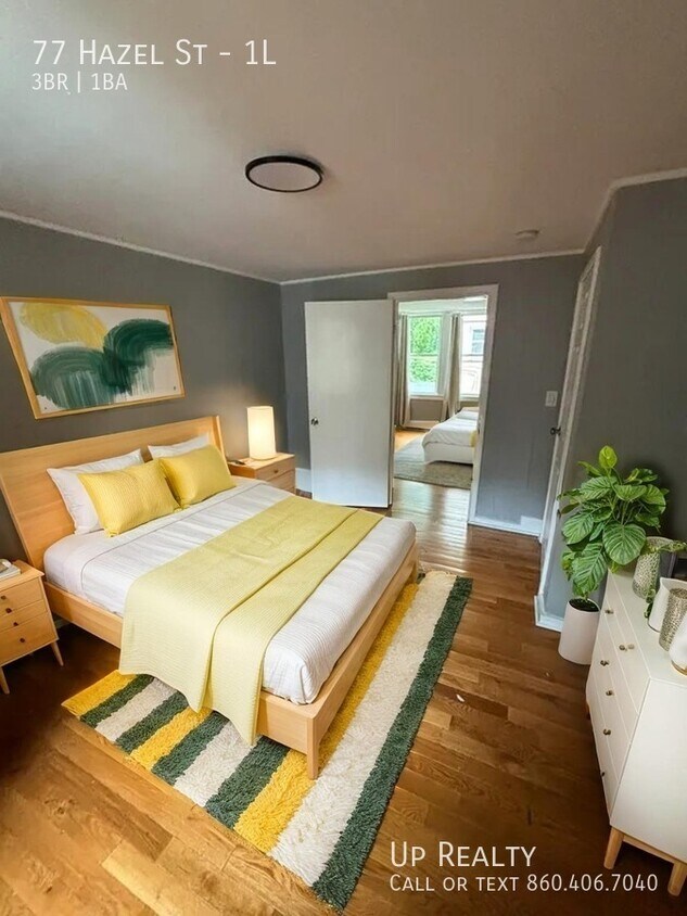 Foto principal - 77 Hazel St