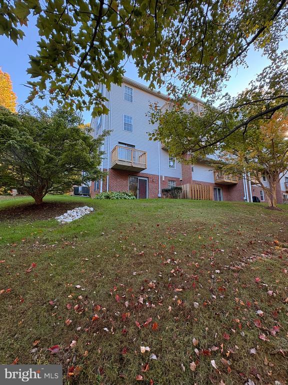 Foto del edificio - 1430 Greendale Ct