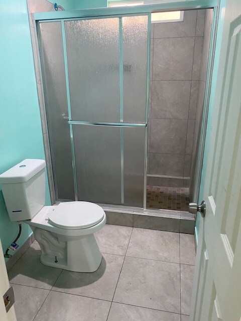Studio bathroom - 1584 W 37th St