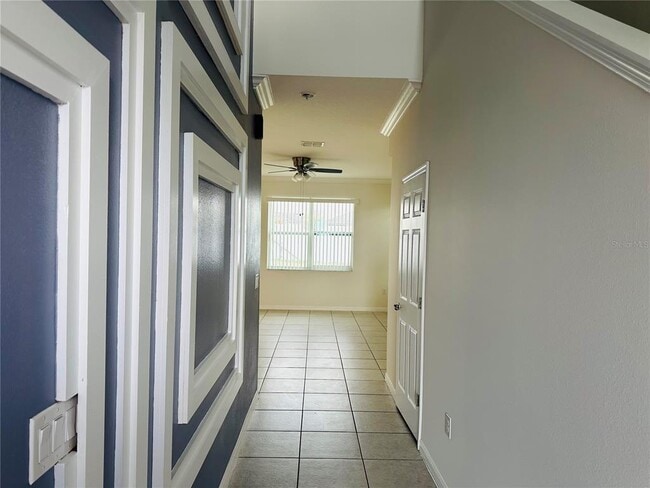 Building Photo - 340 Jyoti Dr