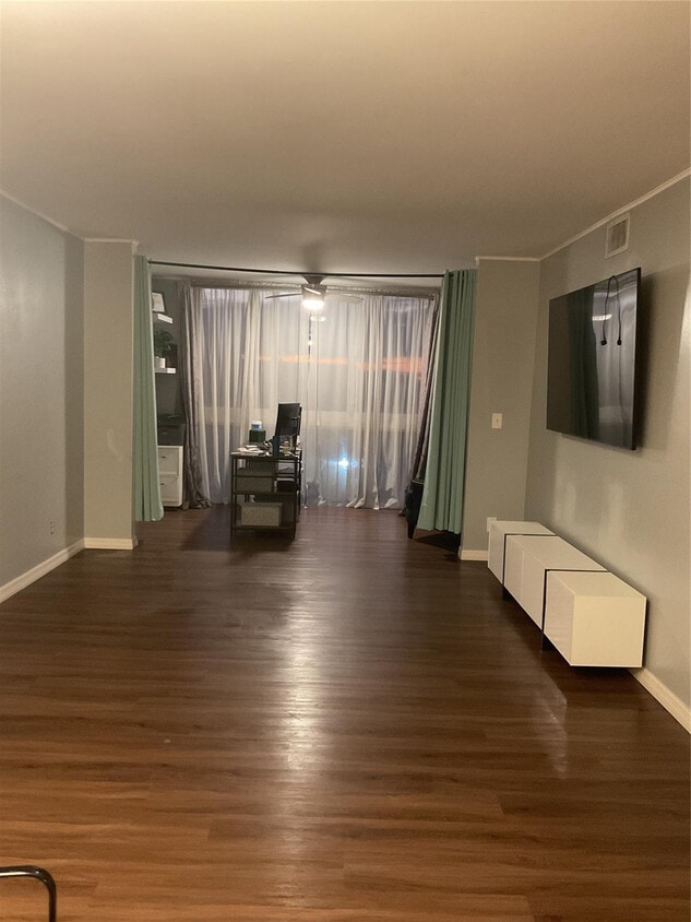 Foto principal - 7840 NW 50th St