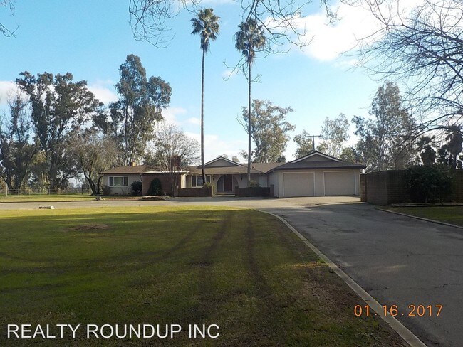 Building Photo - 11070 Bradley Ranch Rd