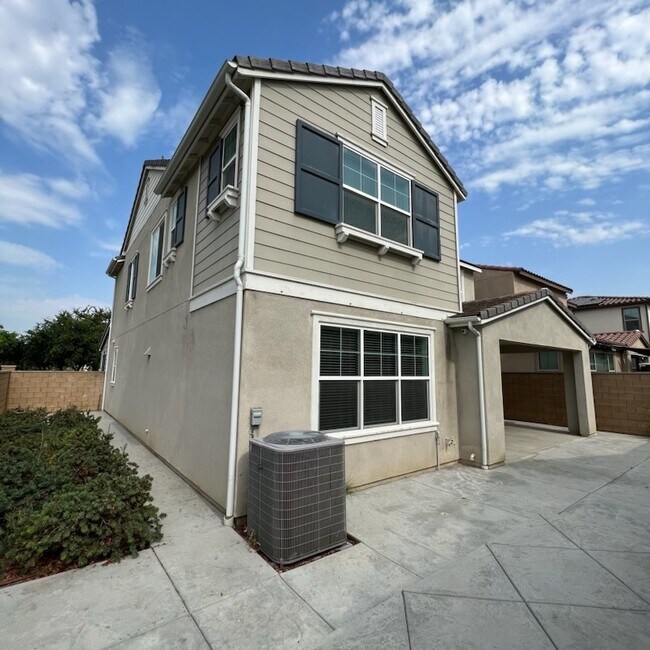 Building Photo - 4895 S Pastel Ln