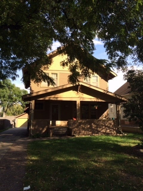 Building Photo - 918 S 1st Ave