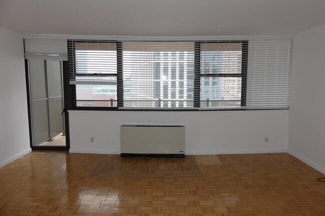 Building Photo - 270 Marin Blvd