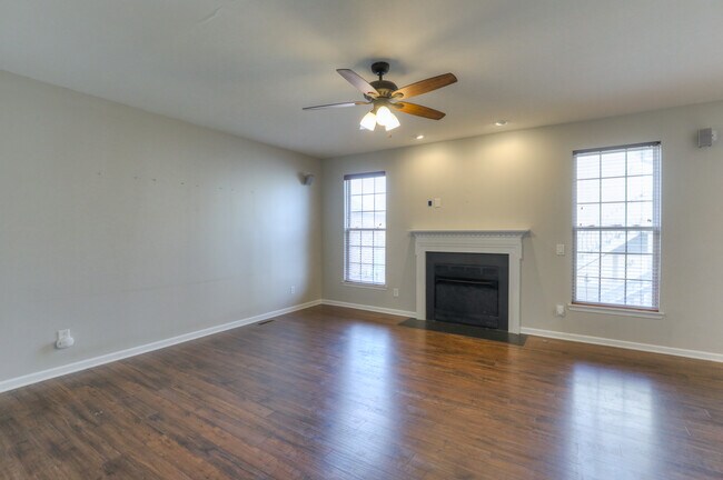 Foto del edificio - 7629 Leveson Way