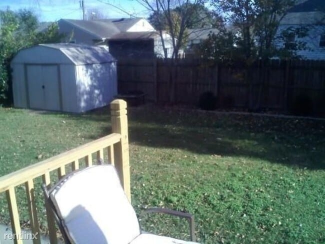 Building Photo - 1 br, 1 bath House - 8116 Halprin Dr