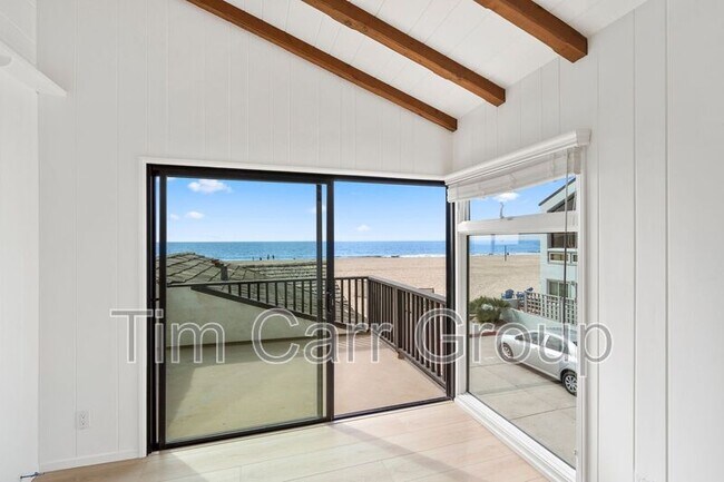 Building Photo - 4811 Seashore Dr