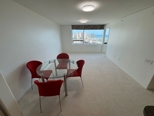 Building Photo - Hawaiki Tower #2405: 2 Bed/2 Bath/2 Parkin...