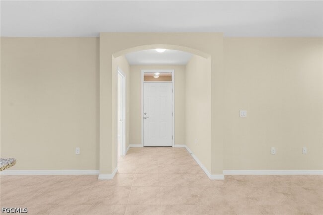 Building Photo - 4298 Dutchess Park Rd
