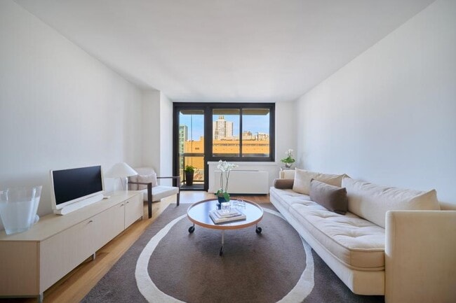 Building Photo - 1 bedroom in NEW YORK NY 10021