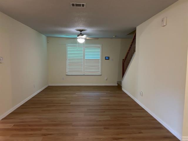 Foto del edificio - 2106 Millwood Dr
