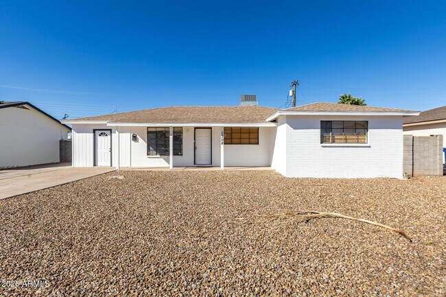 Foto del edificio - 1308 W 6th St