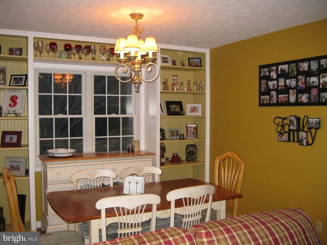 Foto principal - 23354 Manos Dr