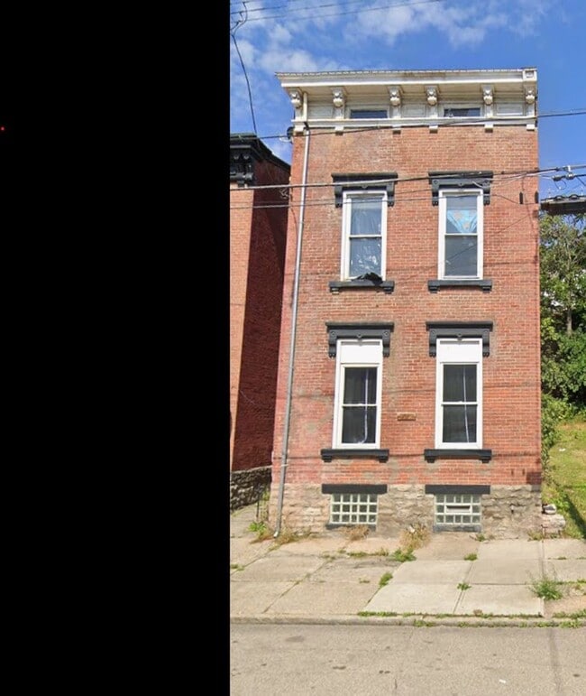 Building Photo - 929 State Ave