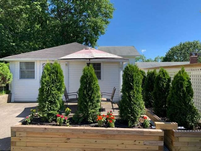 Foto del edificio - 27 Oak St