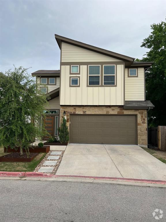 Building Photo - 9605 Tanager Way