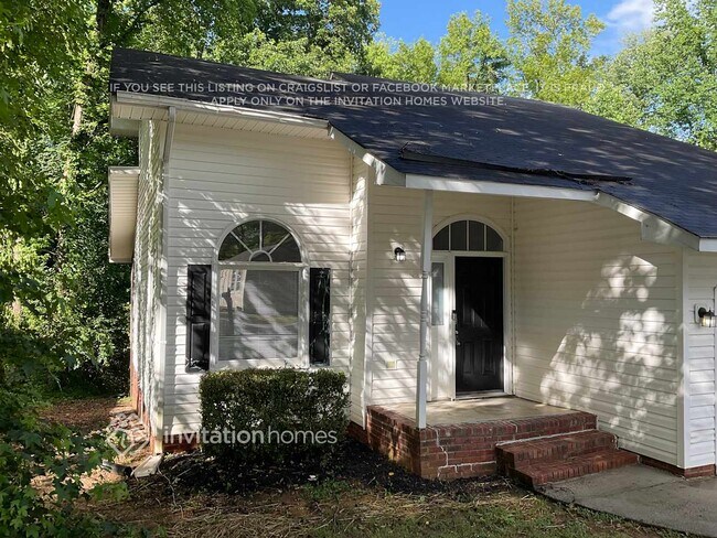 Foto del edificio - 3725 Oakwood Rd