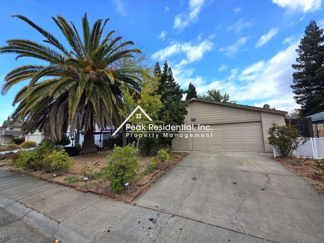 Building Photo - Wonderful 4bd/2ba Citrus Heights Home