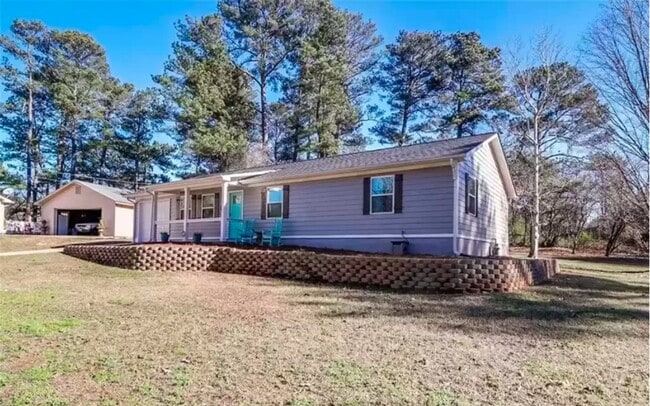Building Photo - 3 Bed 2 Bath in Snellville!