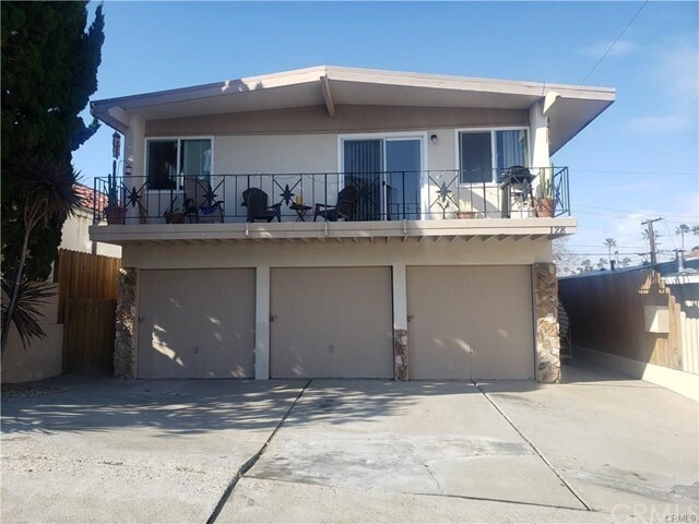 Primary Photo - 128 Avenida Serra