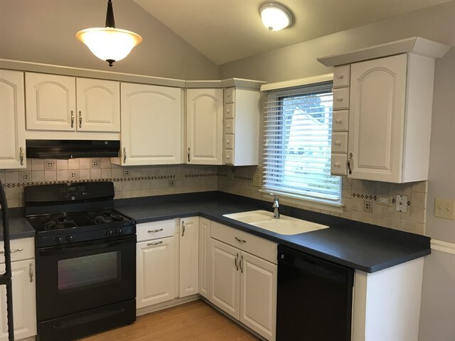 Building Photo - 2029 Aspen Drive