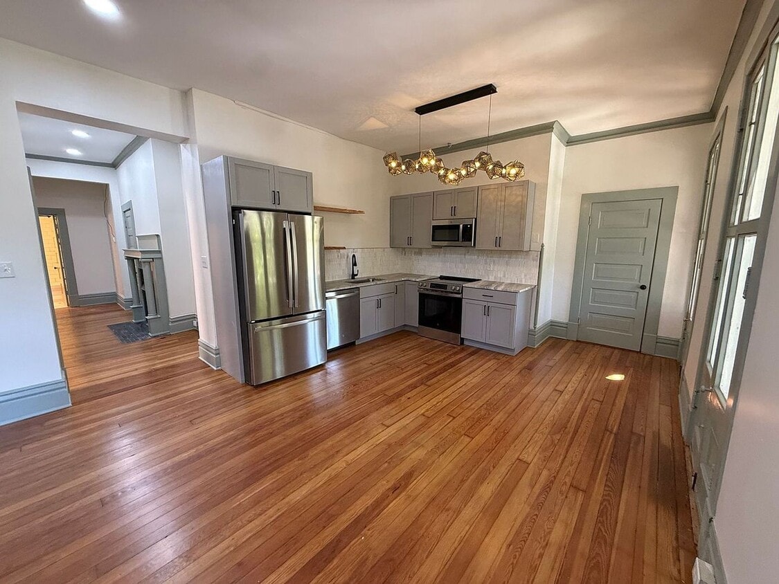 485-487 W 3rd. St. - 485-487 W 3rd. St.