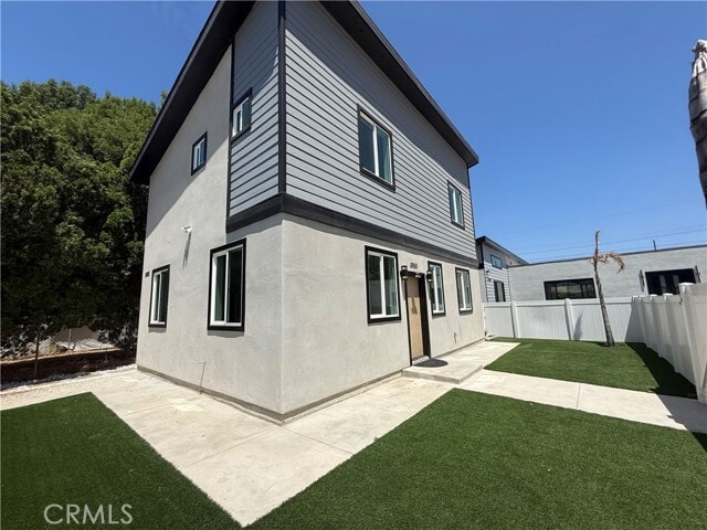 Building Photo - 19515 Cantara St