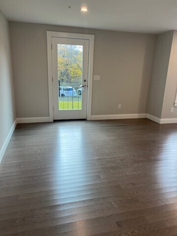 Foto del edificio - 328 Bank