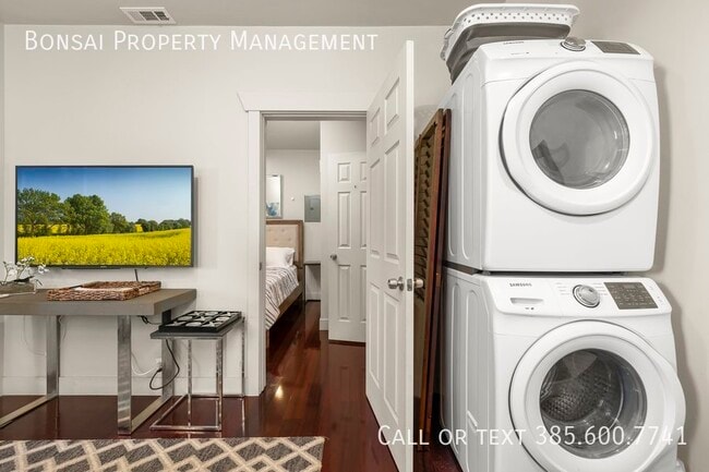 Building Photo - 807 S 500 E